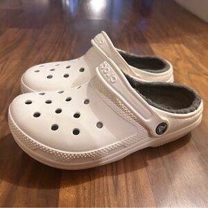 White fuzzy crocs